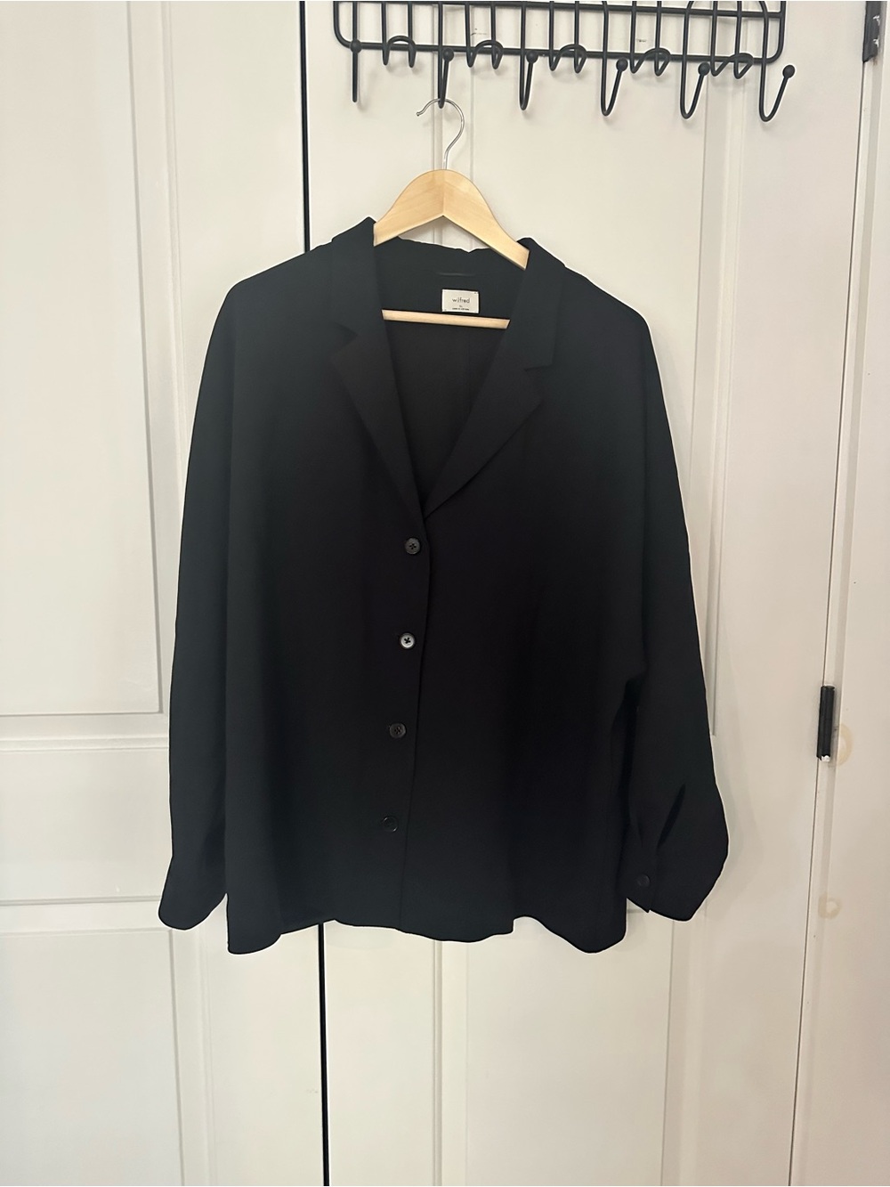 Wilfred Black Relaxed Button-Front Blazer Jacket